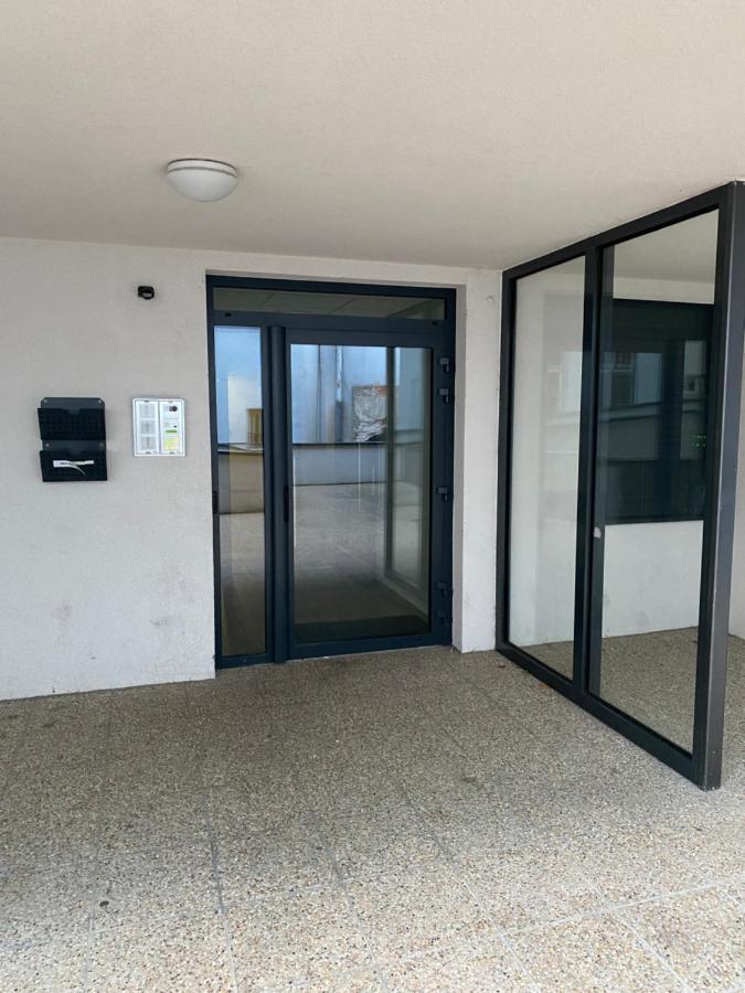 The Elite Suite II Downtown Ac & Garage Parking Bratislava Exterior foto